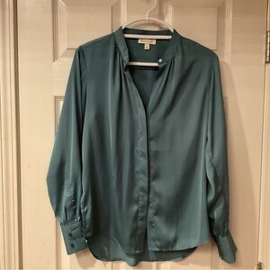 Teal colored satin like shirt, prologue small